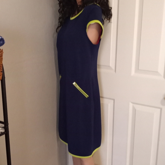 MADISON Leigh Shift Dress Blue Textured - Picture 5 of 9